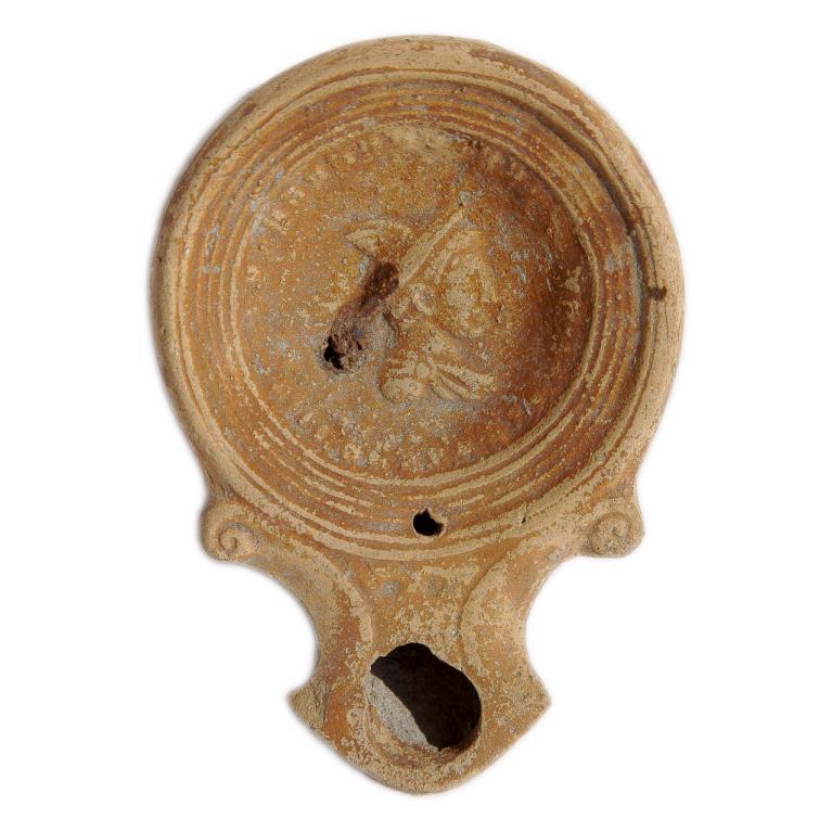 Buste de Mercure, de profil droit D. 103 x 72 x 32 mm Acquisition SVV Libert Damien, Paris, France. Provenance inconnue Voir fiche N° 20120212 003 Buste de Mercure, de profil droit D. 103 x 72 x 32 mm Acquisition SVV Libert Damien, Paris, France. Provenance inconnue Voir fiche N° 20120212 003