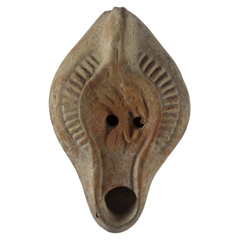 Chien de profil à gauche. Ex collection VG N° 20130531 067 Chien de profil à gauche. Ex collection VG N° 20130531 067