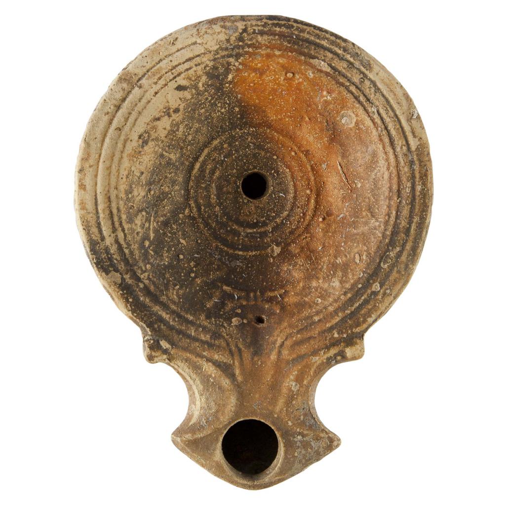 Couronne de pampres D. 101 x 76 x 25 mm Ancienne collection VG. Provenance inconnue Voir fiche N° 20130613 016 Couronne de pampres D. 101 x 76 x 25 mm Ancienne collection VG. Provenance inconnue Voir fiche N° 20130613 016