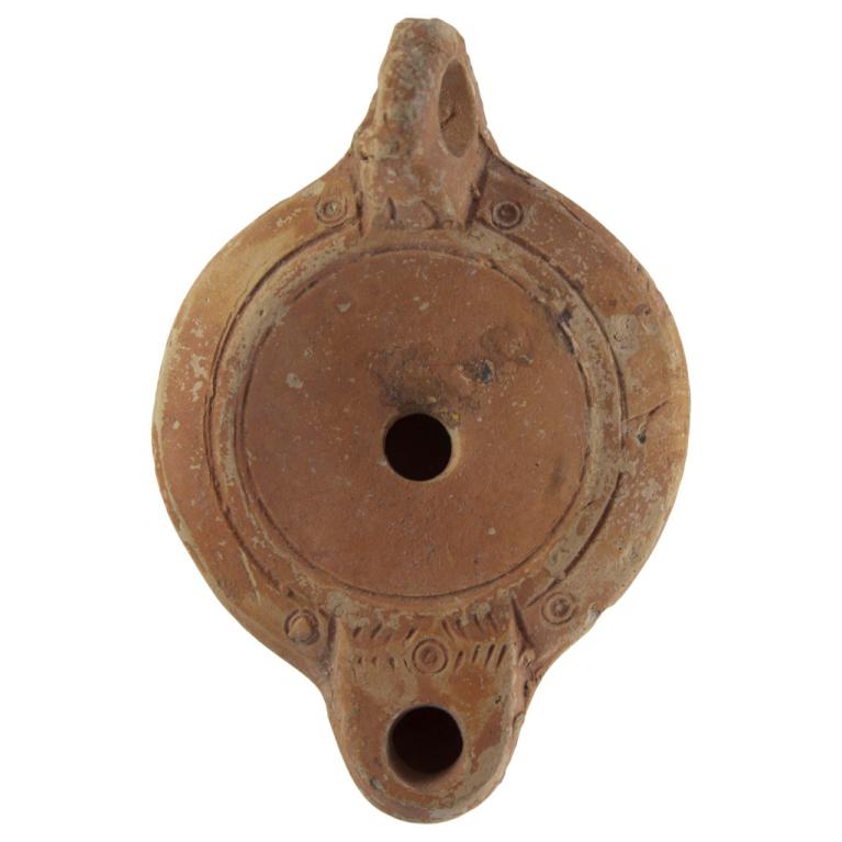Signature CCORVRS et marques de potier D. 105 x 71 x 27 mm Acquisition Hôtel des Ventes de Draguignan N° 20140314 097 Signature CCORVRS et marques de potier D. 105 x 71 x 27 mm Acquisition Hôtel des Ventes de Draguignan N° 20140314 097