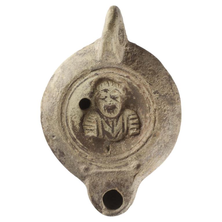 Buste d'acteur masqué Signature LMADIEC et signe d'atelier, planta pedis D. 91 x 62 x 27 mm Idem dans Bussière 16, n° 2257 Ex collection VG, 20150227 001 Buste d'acteur masqué Signature LMADIEC et signe d'atelier, planta pedis D. 91 x 62 x 27 mm Idem dans Bussière 16, n° 2257 Ex collection VG, 20150227 001