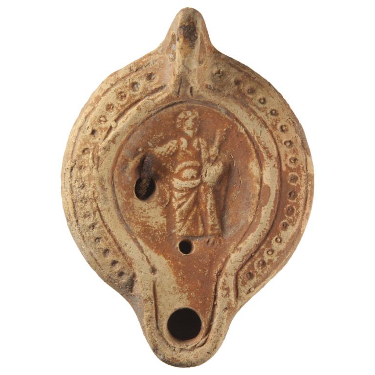 Raqqada Type 15 séries 4 et 5 Fortuna debout de face et à gauche d'une colonnette D. 107 x 76 x 30 mm Ex collection VG, 20150424 081 Raqqada Type 15 séries 4 et 5 Fortuna debout de face et à gauche d'une colonnette D. 107 x 76 x 30 mm Ex collection VG, 20150424 081