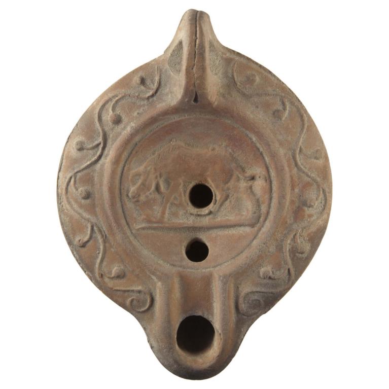 Animal de profil à gauche D. 108 x 82 x 30 mm Type Deneauve XII - Lampes à canal Acquisition SVV Hôtel des Vente Montpellier-Languedoc Ancienne collection GD, provenance Tunisie N° 20151202 101 Animal de profil à gauche D. 108 x 82 x 30 mm Type Deneauve XII - Lampes à canal Acquisition SVV Hôtel des Vente Montpellier-Languedoc Ancienne collection GD, provenance Tunisie N° 20151202 101
