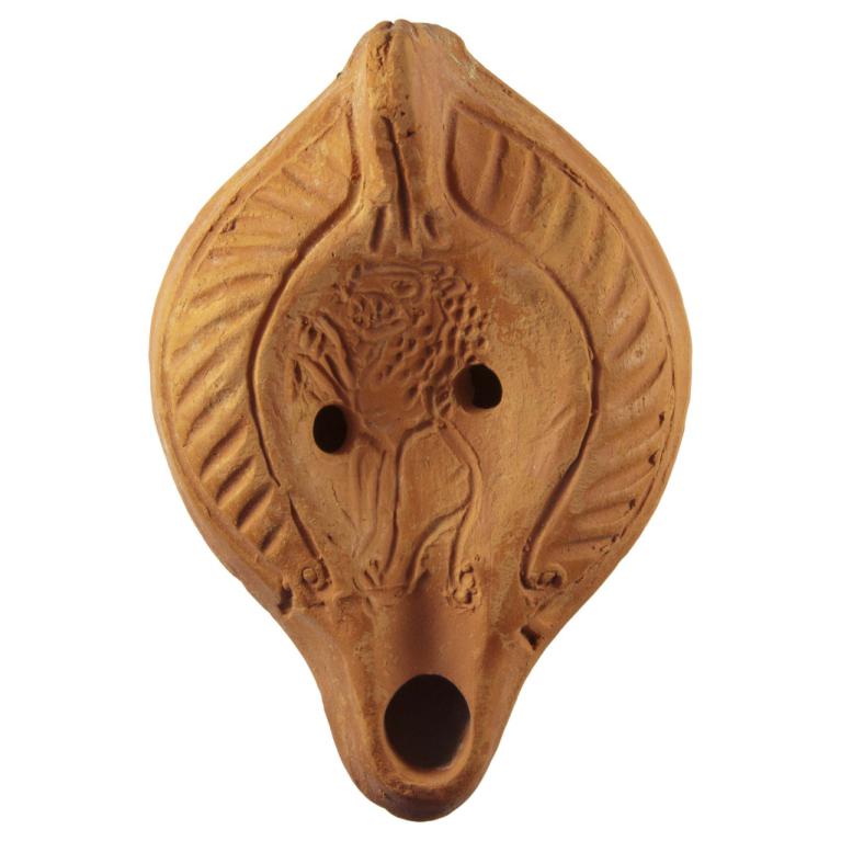 Motif incisé représentant un lion bondissant à gauche D. 121 x 83 x 43 mm Acquisition SVV Hôtel des Vente Montpellier-Languedoc Ancienne collection GD, provenance Tunisie N° 20151202 140 Motif incisé représentant un lion bondissant à gauche D. 121 x 83 x 43 mm Acquisition SVV Hôtel des Vente Montpellier-Languedoc Ancienne collection GD, provenance Tunisie N° 20151202 140