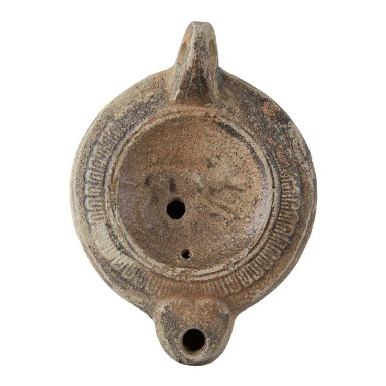 Chien de profil à droite D. 108 x 79 x 25 mm Ancienne collection SLA. Provenance inconnue Voir fiche N° 20160422 022 Chien de profil à droite D. 108 x 79 x 25 mm Ancienne collection SLA. Provenance inconnue Voir fiche N° 20160422 022