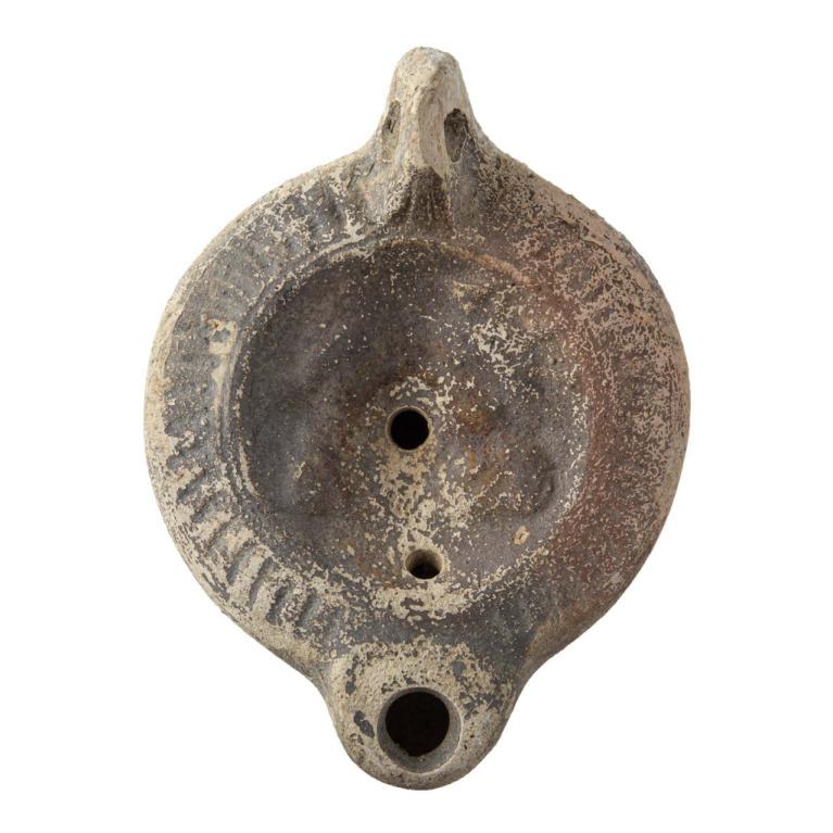 Buste d'Isis et de Sérapis se faisant face Signature indéterminée D. 117 x 87 x 30 mm Ancienne collection SLA. Provenance inconnue Voir fiche N° 20160422 055 Buste d'Isis et de Sérapis se faisant face Signature indéterminée D. 117 x 87 x 30 mm Ancienne collection SLA. Provenance inconnue Voir fiche N° 20160422 055