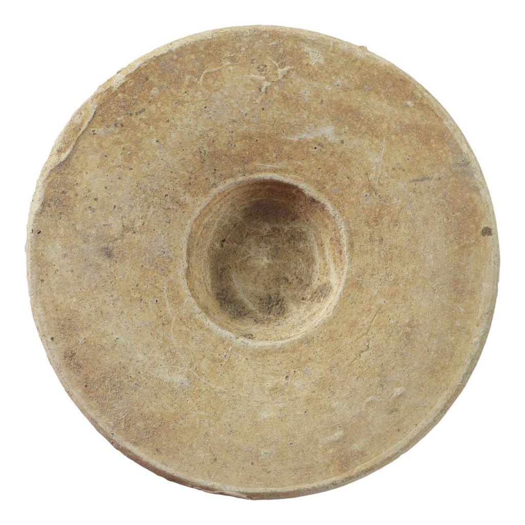 Diamètre 97 mm, Ep. 20 mm Acquisition SVV Sequana, Rouen, France. Provenance inconnue. N° 20161001 020 Diamètre 97 mm, Ep. 20 mm Acquisition SVV Sequana, Rouen, France. Provenance inconnue. N° 20161001 020