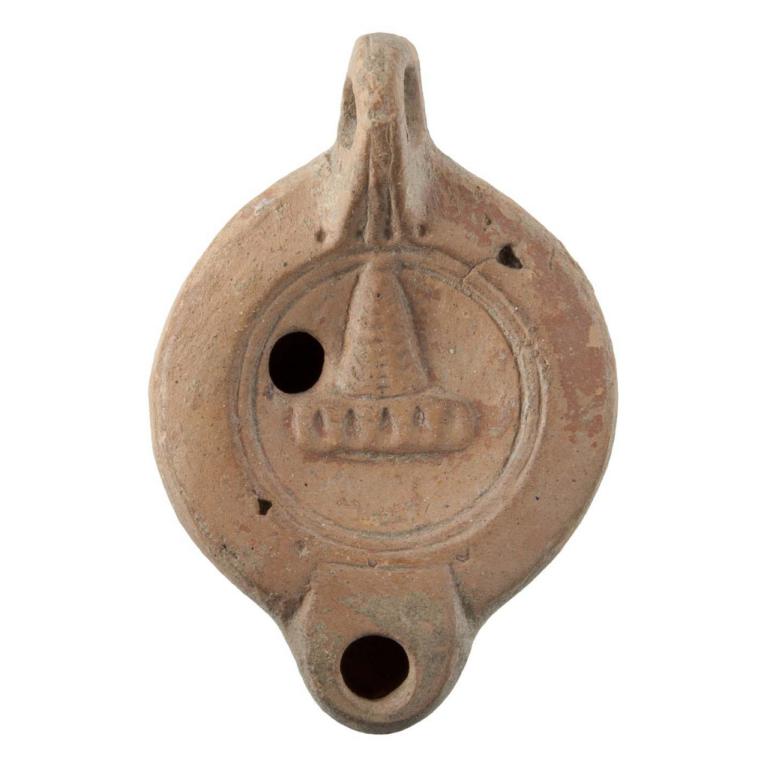 Construction conique avec un portique à la base, phare, ruche, temple ? Signature C IVN DRAC D. 111 x 75 x 25 mm SVV Millon et Associés, Paris, France. Voir fiche N° 20161213 001 Construction conique avec un portique à la base, phare, ruche, temple ? Signature C IVN DRAC D. 111 x 75 x 25 mm SVV Millon et Associés, Paris, France. Voir fiche N° 20161213 001