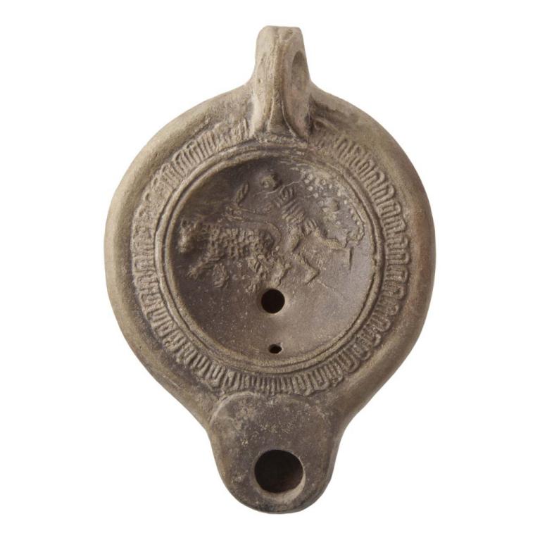 Chasse à l'ours ? D. 98 x 67 x 23 mm Acquisition SVV Millon, Paris. Voir fiche N° 20161213 017 Chasse à l'ours ? D. 98 x 67 x 23 mm Acquisition SVV Millon, Paris. Voir fiche N° 20161213 017