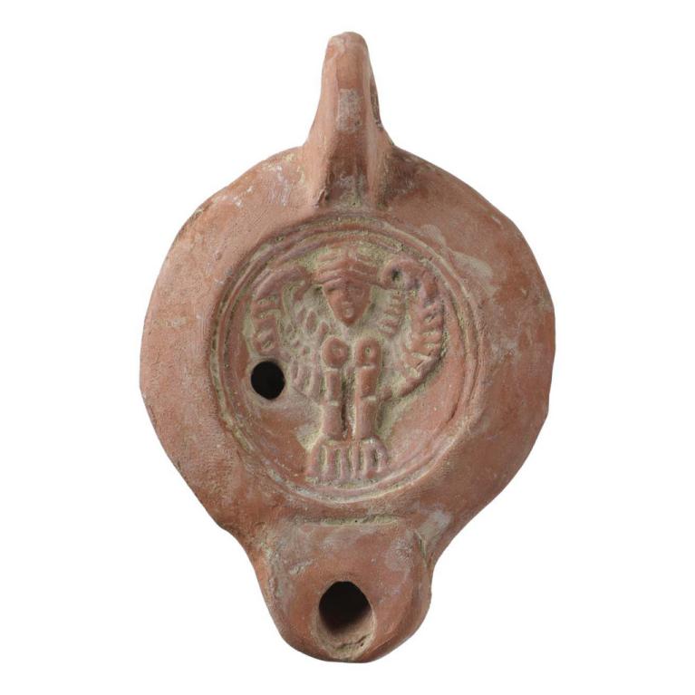Sphinge ailée de face. Signature indéterminée. D. 101 x 68 x 24 mm Ex collection Sempéré Martial. Provenance inconnue. N° 20181122 001 Sphinge ailée de face. Signature indéterminée. D. 101 x 68 x 24 mm Ex collection Sempéré Martial. Provenance inconnue. N° 20181122 001